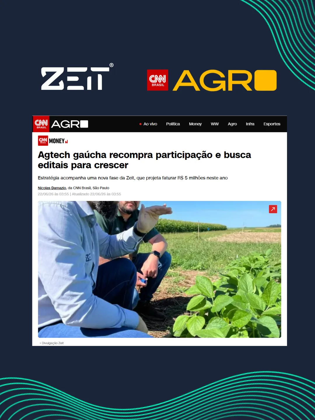 Homens analisando uma plantação de soja.